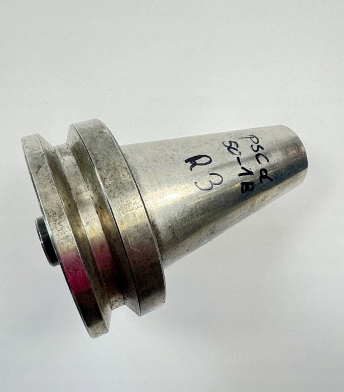 Trzpień frezarski BT 50/18