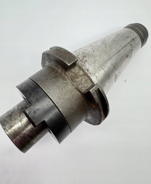 Trzpień frezarski BT 50/21