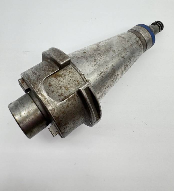 Trzpień frezarski BT 50/22