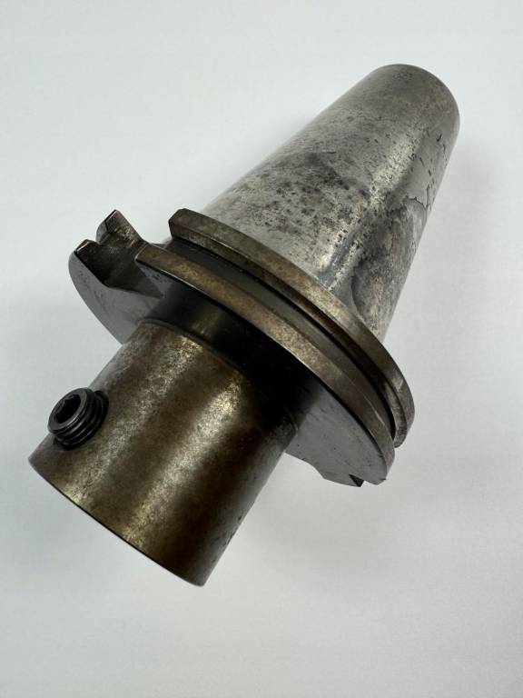 Trzpień frezarski BT 50/38