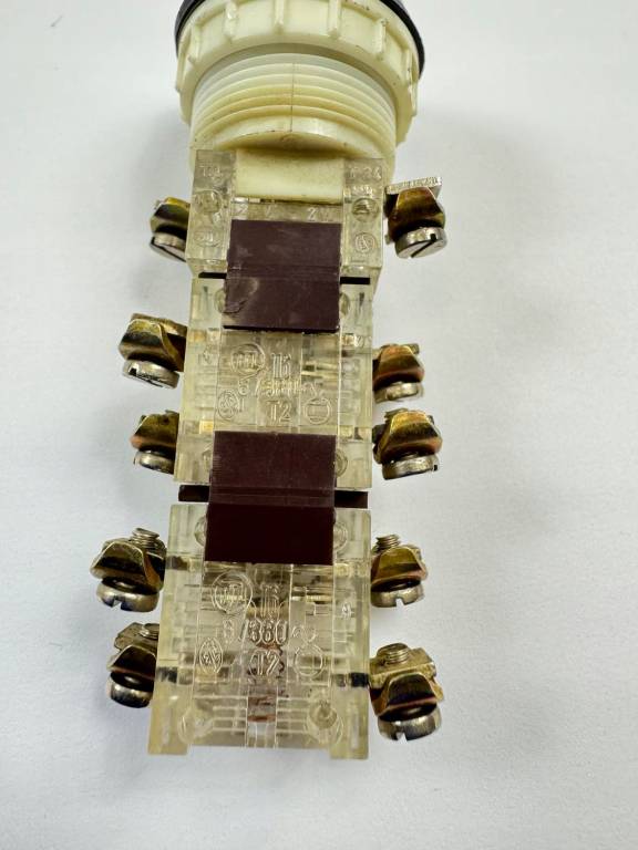 Przycisk T6 6/380 T2