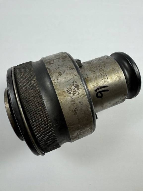 Tulejka do gwintowania ze sprzęgłem 60/4 M42-32x24