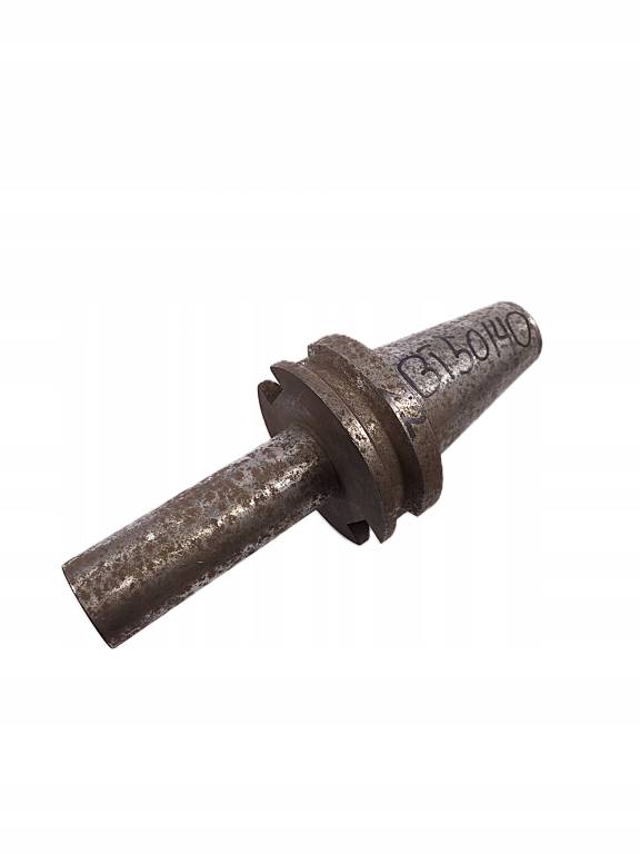 Trzpień frezarski BT 50/40