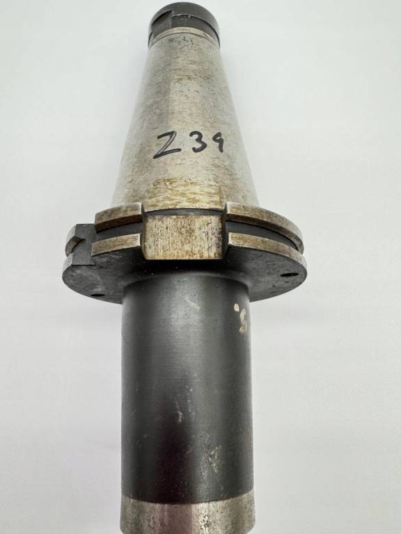 Trzpień frezarski BT 50/45