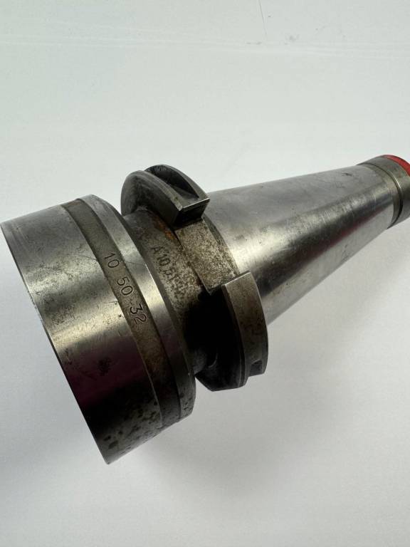 Trzpień frezarski BT 50/50