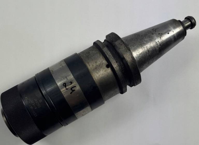 Oprawka BT 50/60 M20–M52 z uchwytem SES-4 22.4x19-M33