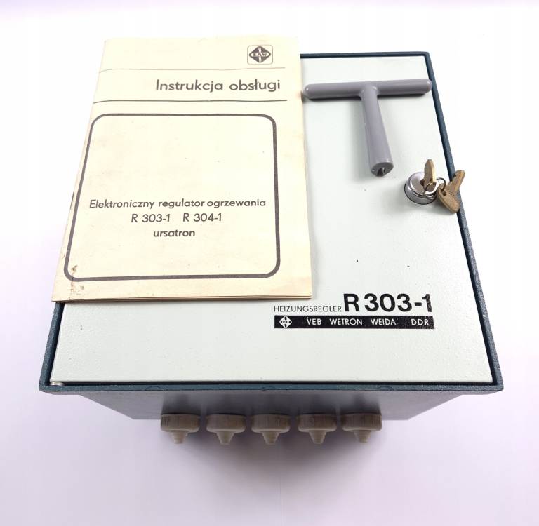 Elektroniczny regulator ogrzewania R 303-1