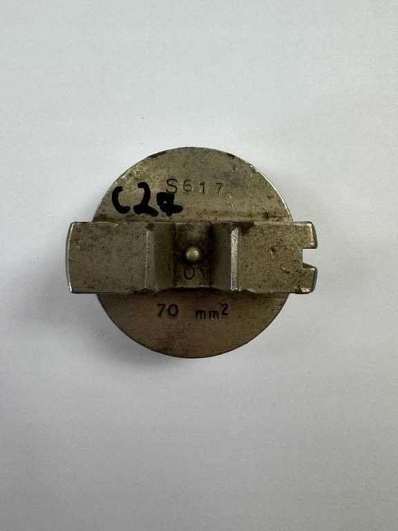 Element mechaniczny S617 70 mm² – trwały i precyzyjny komponent