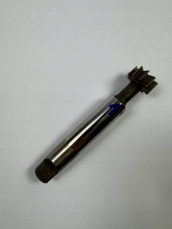 Frez trzpieniowy HSS D21 dł. rob. 107 mm chwyt 15–16 mm