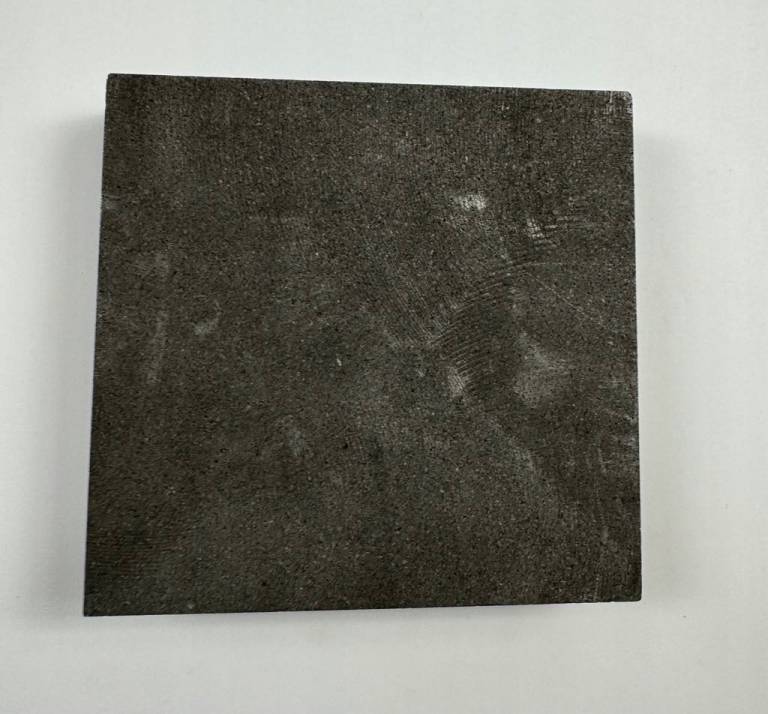 Grafit 145x141x40 mm