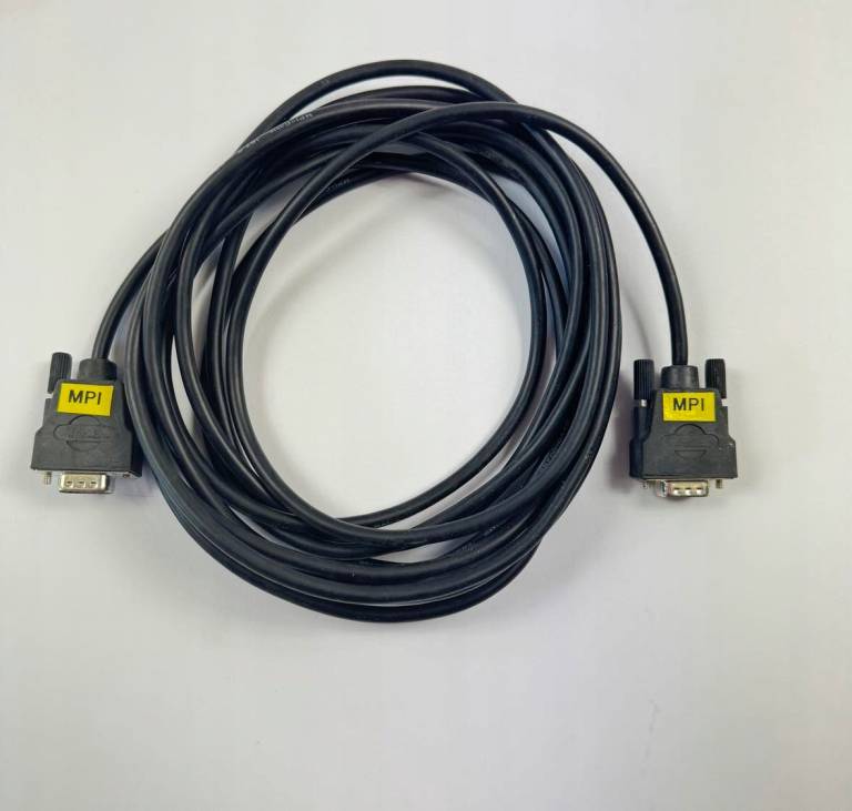 Kabel z dwoma wtyczkami MPI