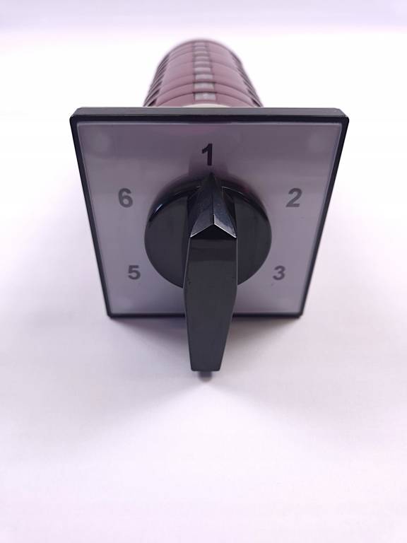 Łącznik ŁUK-4G40-96U do spawarki
