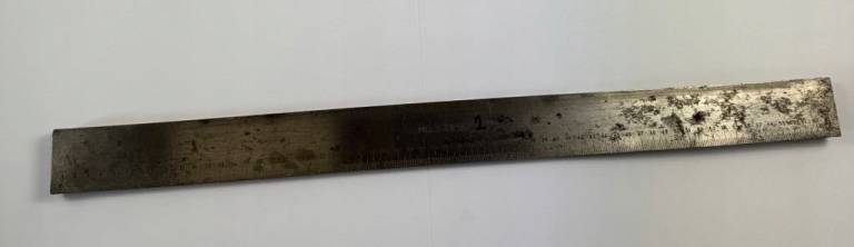 Liniał precyzyjny MLPc 630 mm FWP – stal hartowana