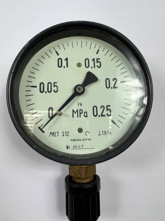 MANOMETR 0-0,25 MPa