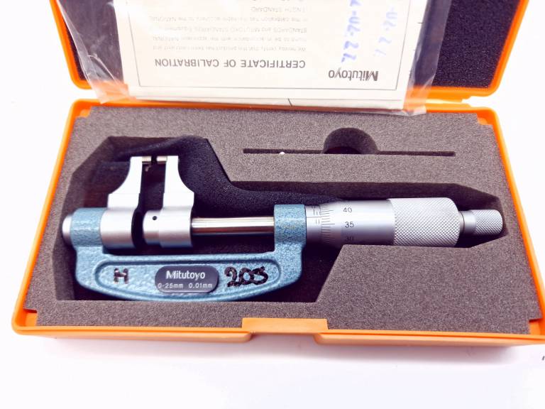 Mikrometr szczękowy 0-25mm 143-101 MITUTOYO