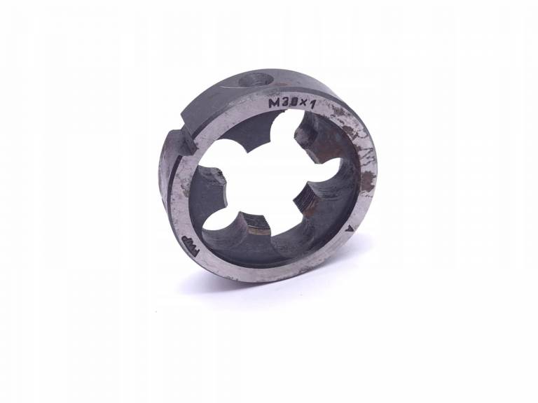 Narzynka M30x1 A FWP