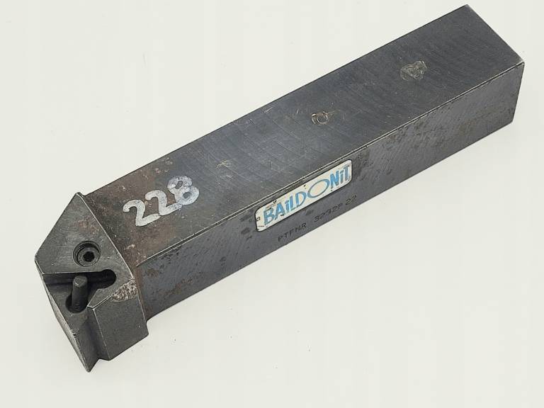 Nóż tokarski składany PTFNR 3232-P22 BAILDONIT FV