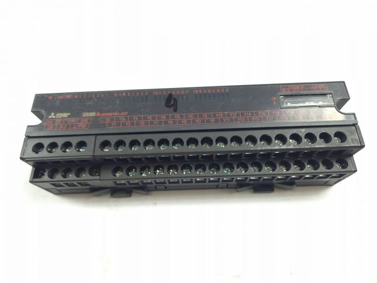 AJ65SBTB1-32T MITSUBISHI Input/out Unit CC-Link