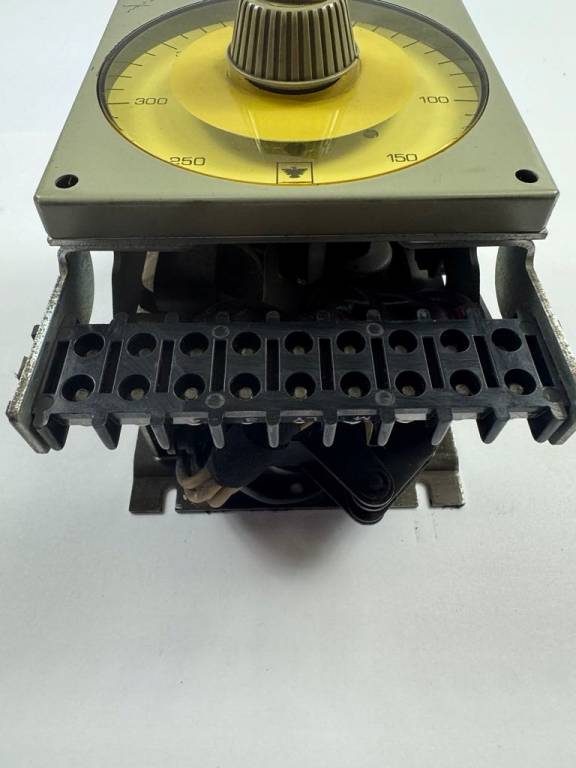 Przekaźnik czasowy Eagle Signal HA40A6 Microflex