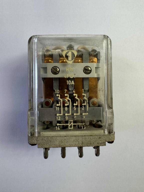 Przekaźnik elektromagnetyczny R15 4PDT 10A 12V