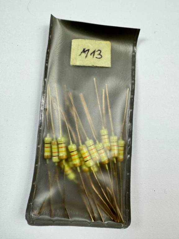 REZYSTOR M15 OHM 0,5V