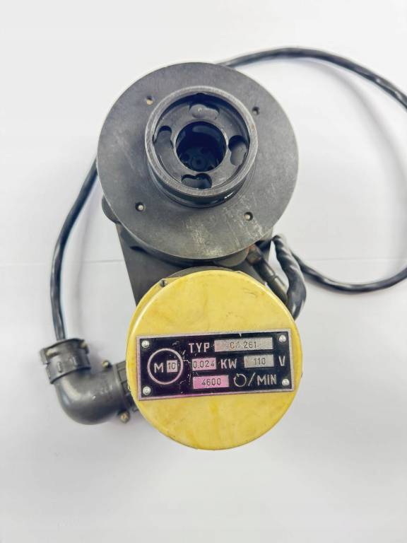 Silnik elektroniczny CA 261 0,024KW 110V