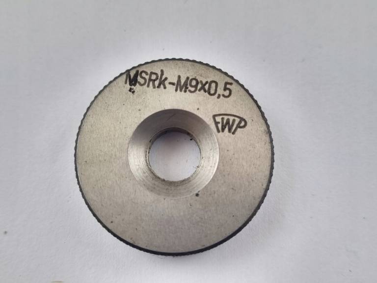 Sprawdzian pierścieniowy gwintu MSRk M9x0,5