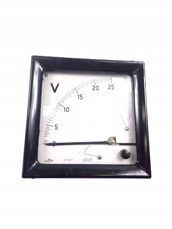 Tablicowy woltomierz analogowy Lumel M17N 25 V