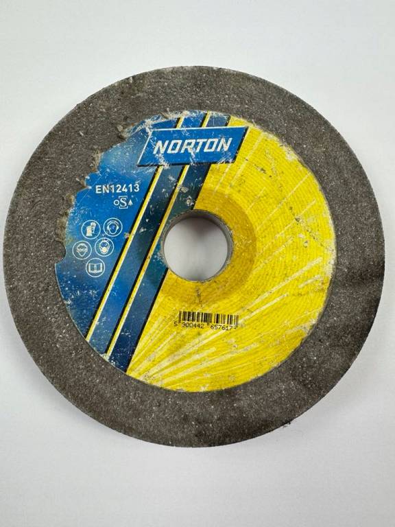 Tarcza do szlifowania NORTON 185x20x32 mm