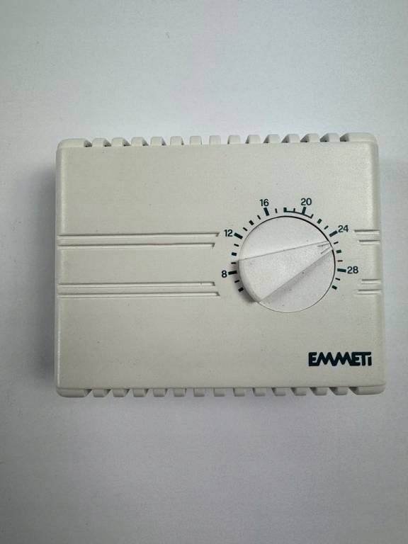 Termostat pokojowy EMMETI EST-INV elektroniczny na baterie