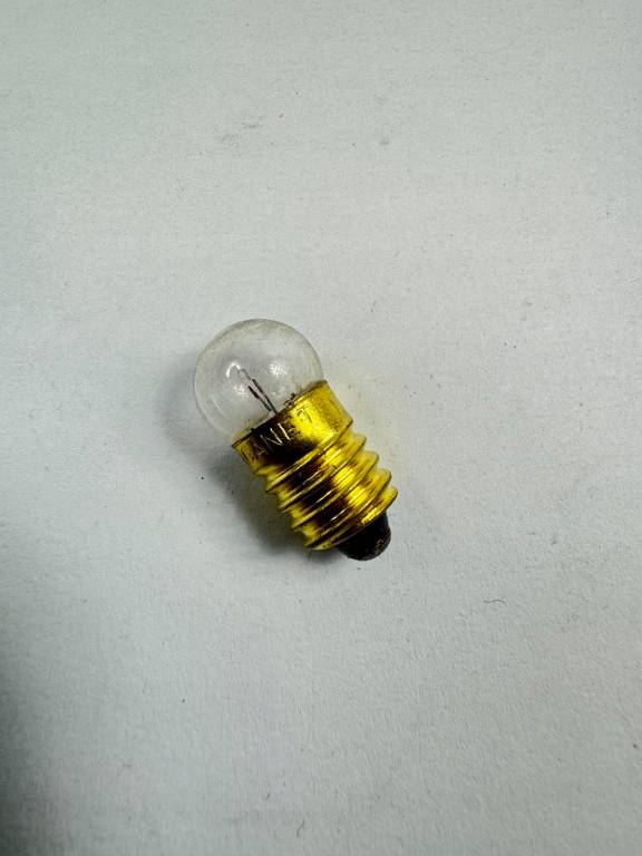Żarówka 3,5V 0,3A